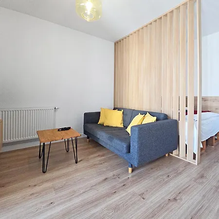 Classy - - Chylonska Apartment