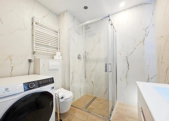 Classy - - Chylonska 公寓